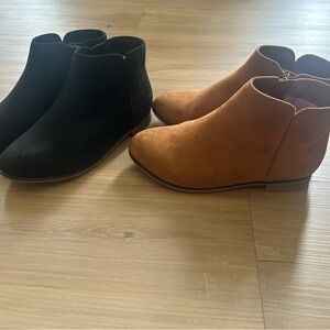 Kids black and tan booties